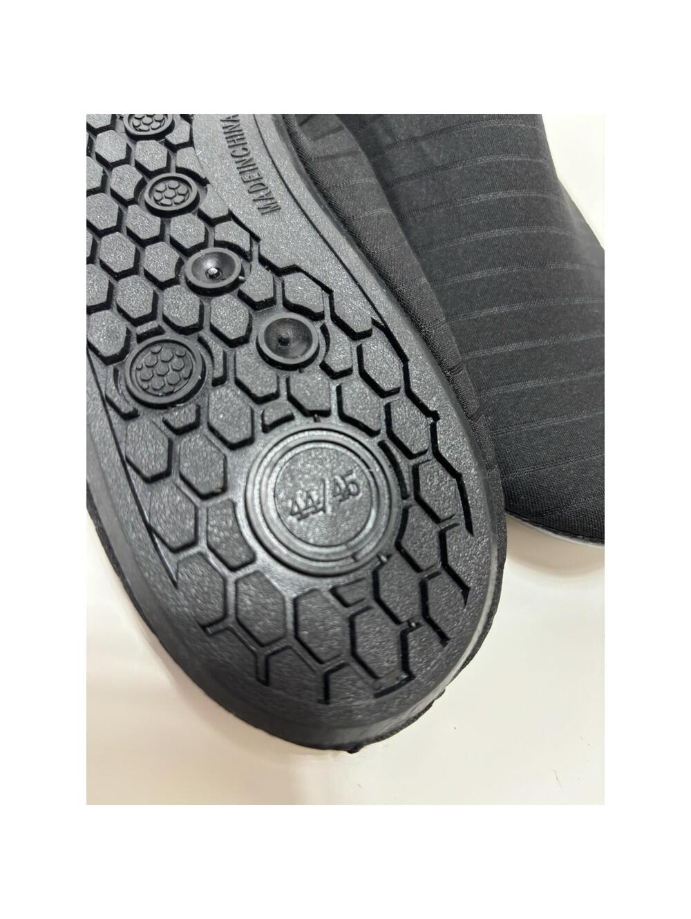Men's Water Shoes Size 10.5-11.5 Black Foldable Lightweight Nonslip 44/45 NEW - Picture 4 of 9